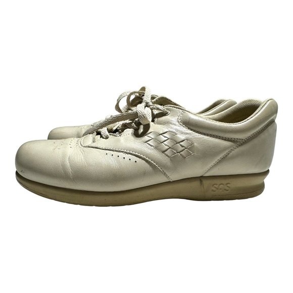 SAS Free Time Walking Shoes Color Bone Size 9.5 - Picture 1 of 7